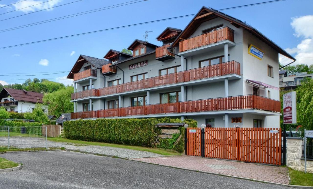 Willa Cyprys - Pokoje I Apartamenty Z Aneksami - Centrum Wisla Exterior photo