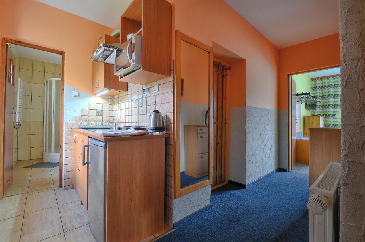 Willa Cyprys - Pokoje I Apartamenty Z Aneksami - Centrum Wisla Exterior photo